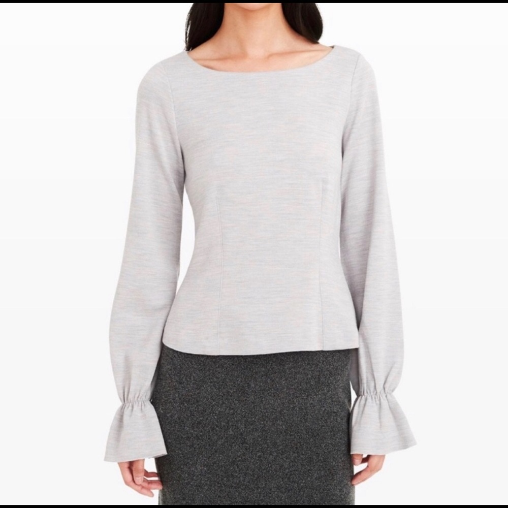 Club Monaco 💯% wool grey top with bell sleeves